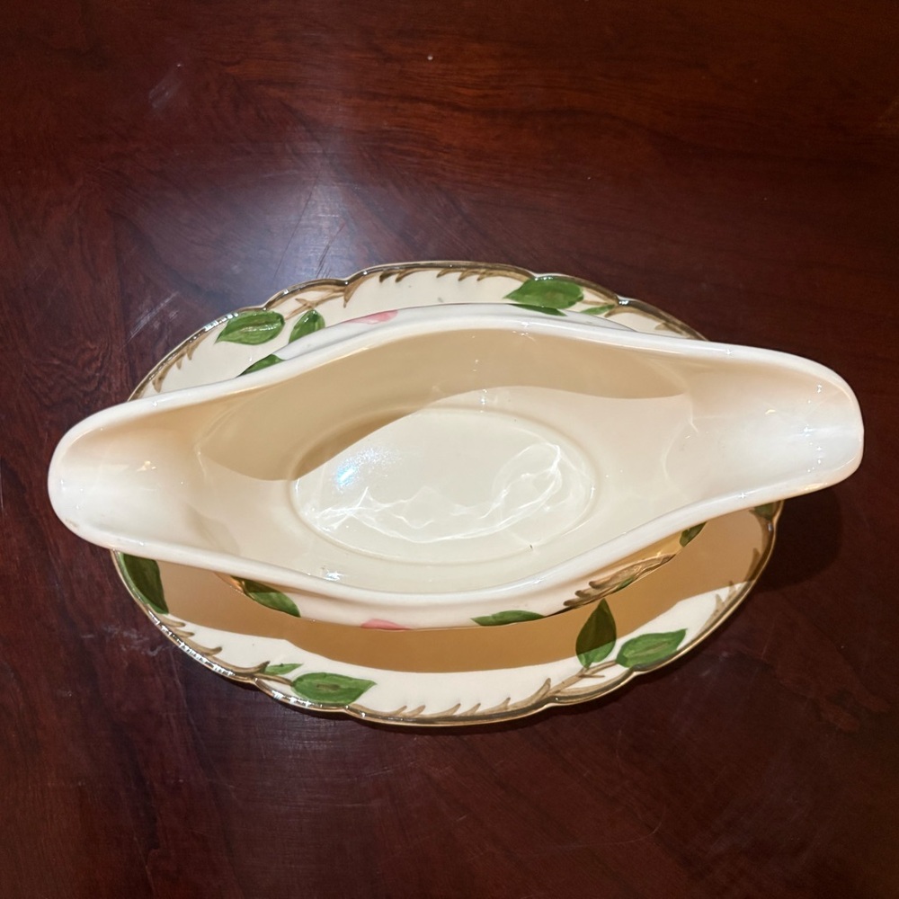Franciscan Pink Floral Gravy Boat with Saucer - Picture 3 of 4